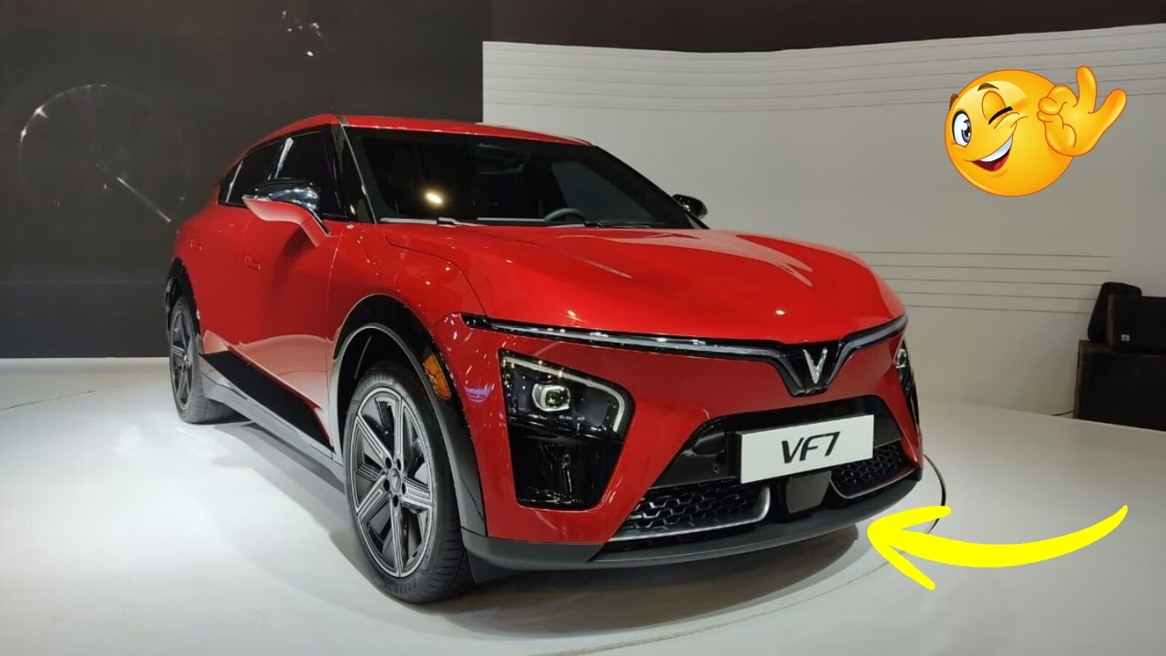 VinFast VF7 Electric SUV 2025